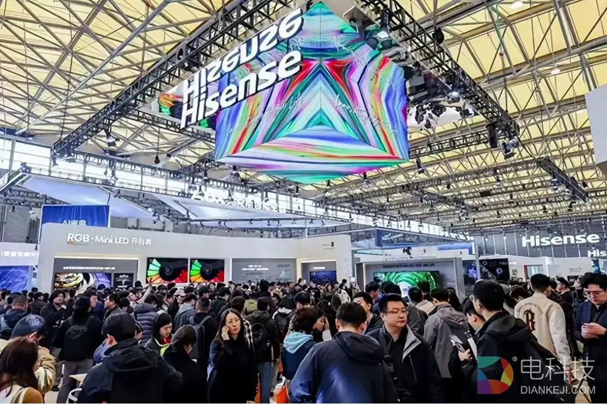领跑彩色光源时代！海信携三大硬核技术亮相AWE2026