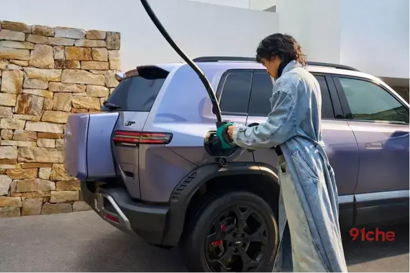 最值得买的A级纯电精品车 方程豹钛3闪充版上市15万起