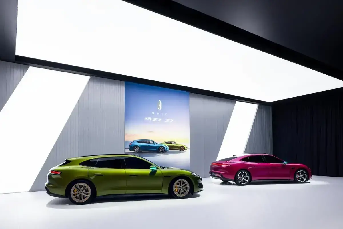 尚界Z7全系标配896线激光雷达，预售价22.98万元起，定义科技轿跑新标杆！