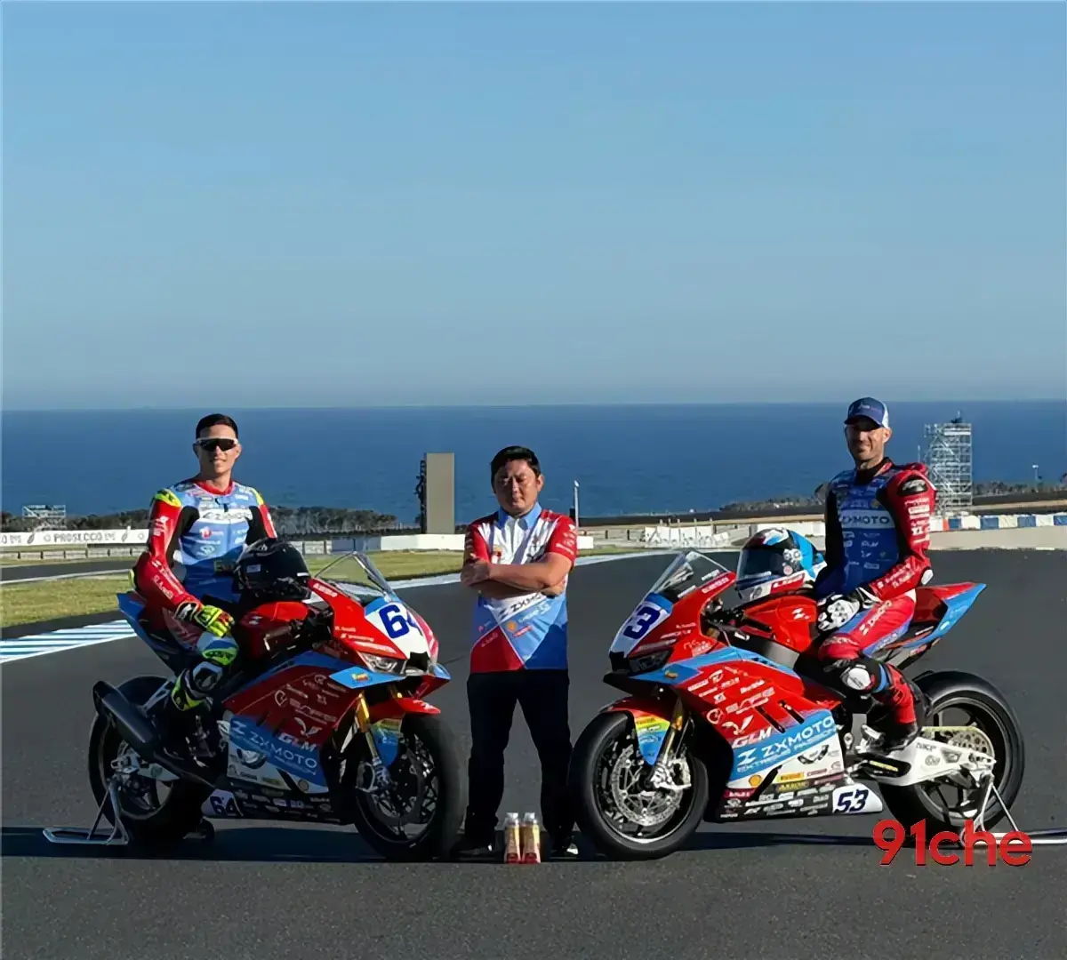 中国造不好摩托车发动机？张雪转眼碾压川崎雅马哈，夺了世界冠军