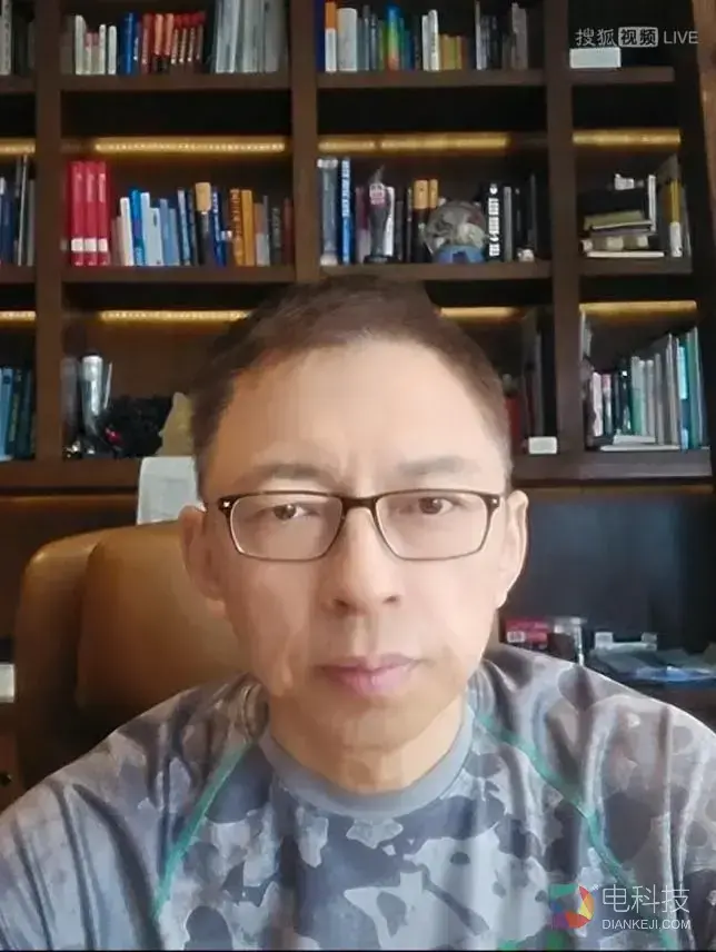 “龙虾热潮”为何掀起？《消失的她》在夏威夷真实上演？《张朝阳的英语课》分享全球动态