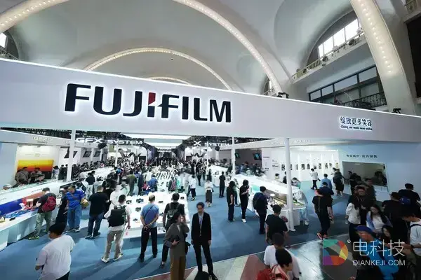 富士胶片数码影像亮相P&E 2026 以用户为中心打造多维影像体验场