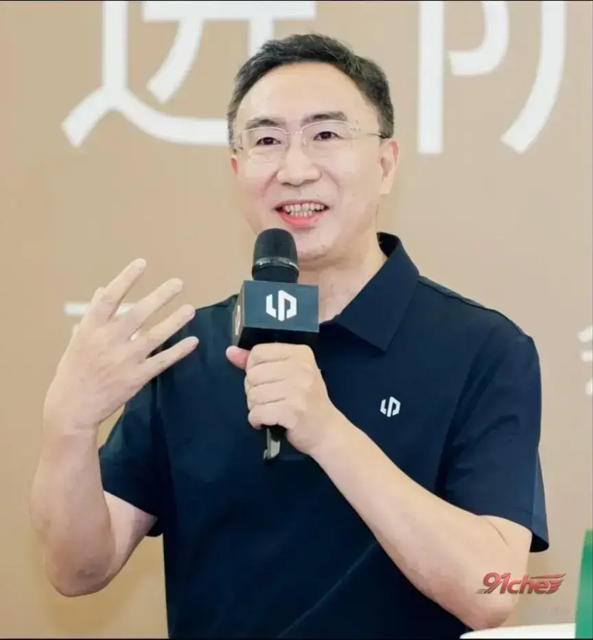 单月交付十万的零跑证明了性价比，理想/小鹏/小米接下来要努力了