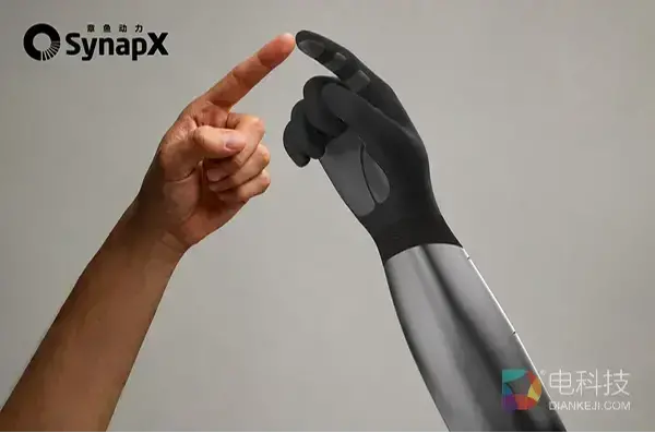 章鱼动力将在WRC发布仿生灵巧手OctoH-Hand：以极致仿生打造通用物理API