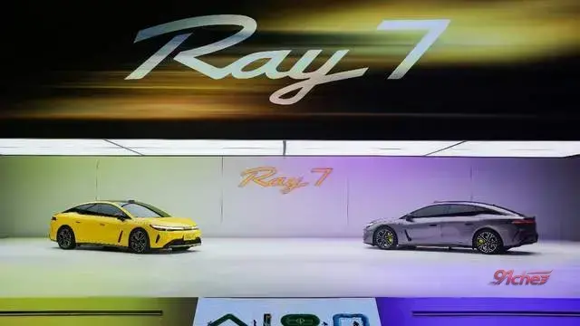 Ray7全球首搭华为DriveONE芯片级驱制融合，纯电底盘技术行业领先