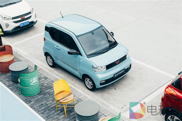 宏光MINI EV击败Model 3，国产车首次成为全球电动车销冠