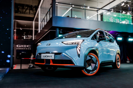 【新闻稿】&ldquo;10万级科技头等舱&rdquo;AION Y上海车展上市 补贴后售价10.46万元起1175.png