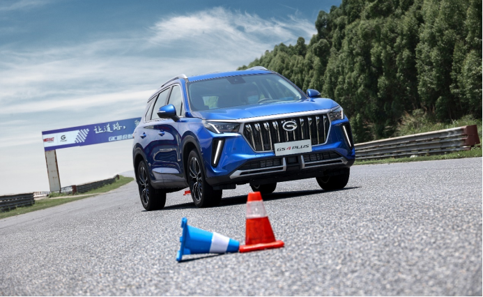 加个后缀有哪些改变？传祺GS4 PLUS 预售13.5万起1839.png