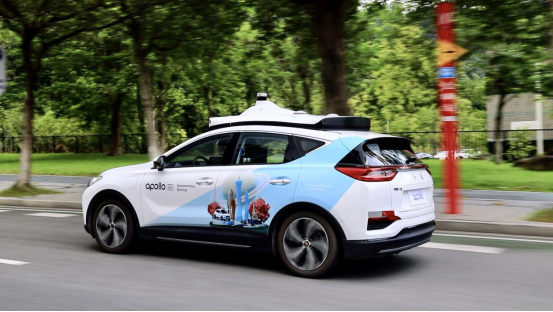 【新闻稿】Apollo Robotaxi落地广州 百度自动驾驶试运营城市数量全国第一-20210718770.png