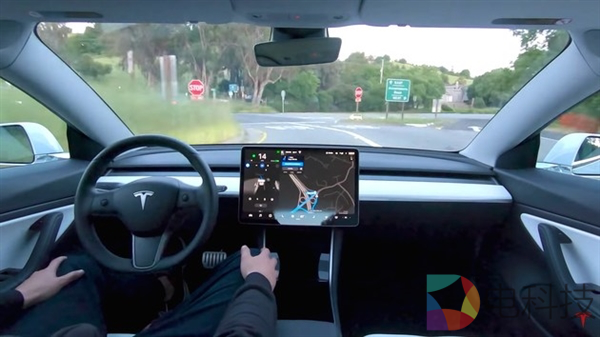 美国调查特斯拉汽车，车祸分析显示自动驾驶存隐患，无法识别灯光