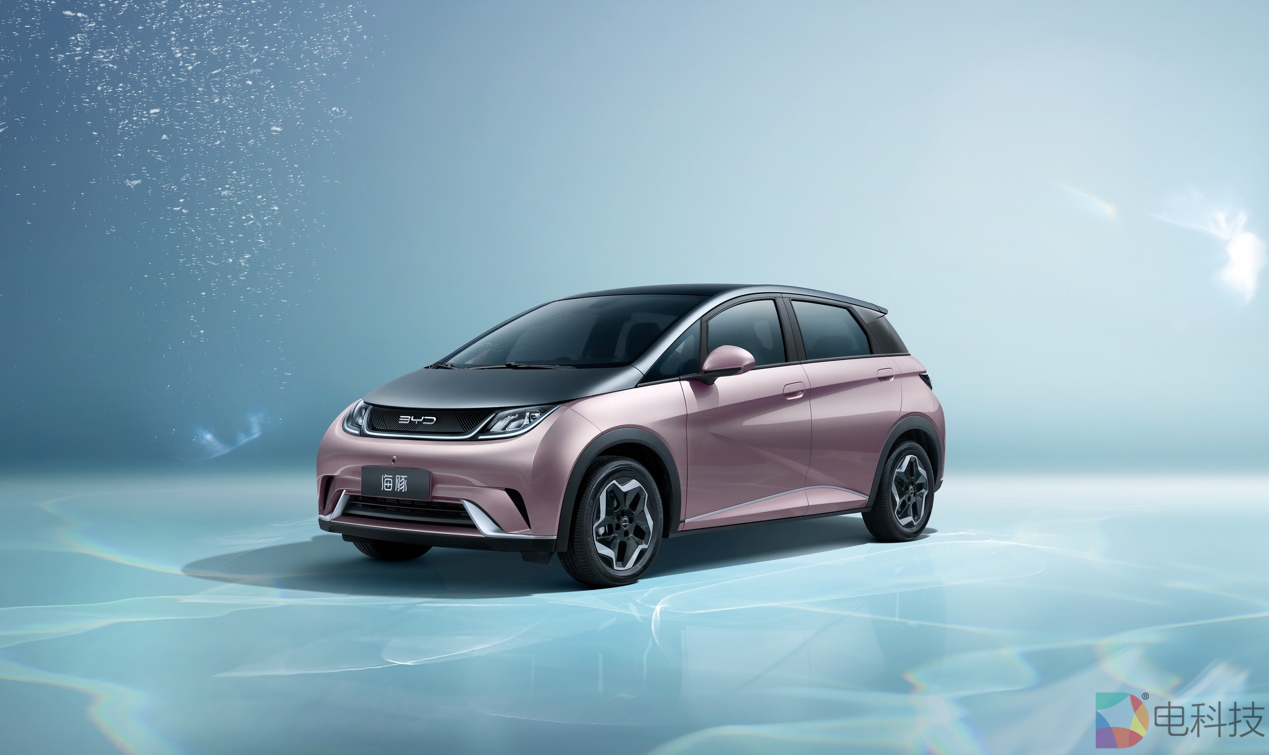 9.38万元起，颜值高空间大实力强够智能，选比亚迪海豚就对了