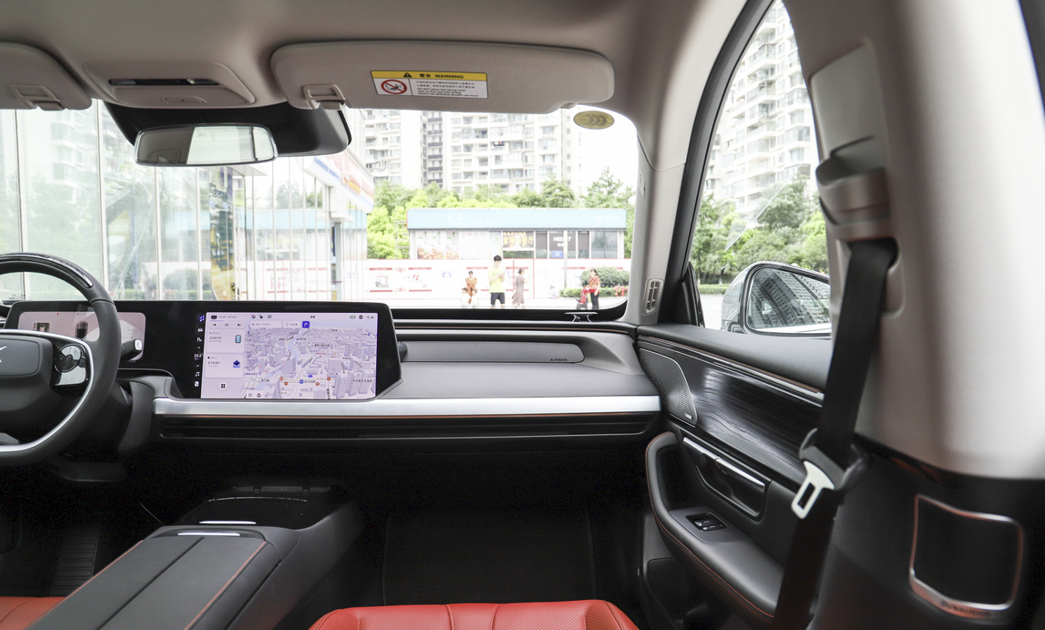 特斯拉Model3、小鹏P7、理想one，30万元纯电车，这么选就对了