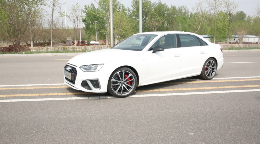  兼顾跑车性能与轿车实用性，奥迪A5 Sportback诠释极致生活态度