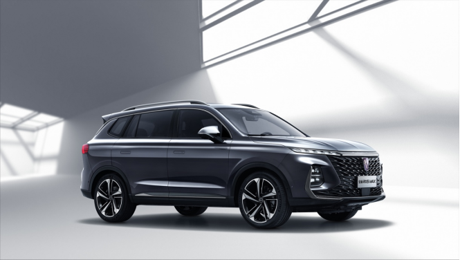 【官图曝光消息稿】看国潮与创新如何完美碰撞？上汽荣威全新RX5 MAX实力诠释!718.png