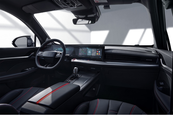 【官图曝光消息稿】看国潮与创新如何完美碰撞？上汽荣威全新RX5 MAX实力诠释!907.png