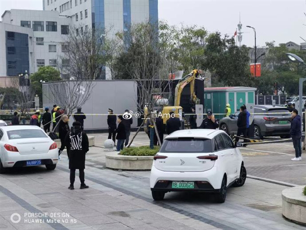  蔚来充换一体站被当违法建筑拆除，尴尬事件难阻推广换电决心