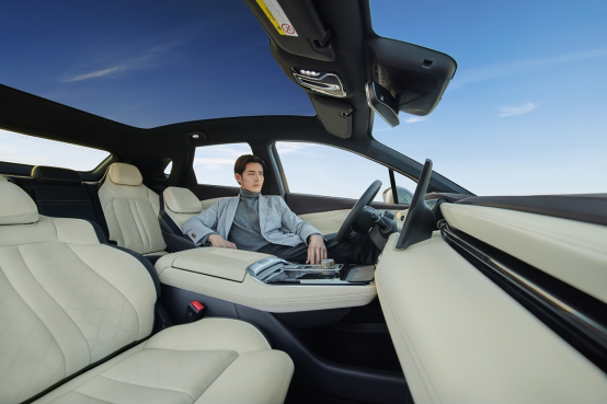 【车展新闻稿】AION LX Plus全球首发，1008km纯电续航终结里程竞赛1912.png