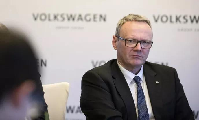  大众中国CEO确认离职，电动车在华销量疲软或成“下课”主因