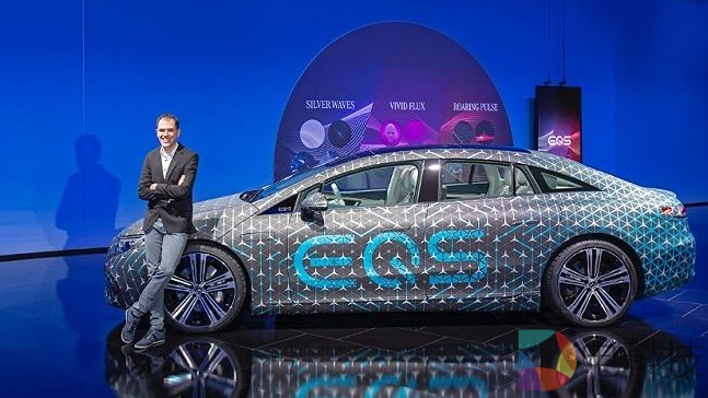 电动车时代，渐趋理性的中国消费者，还会对百万奔驰深爱如昨吗？