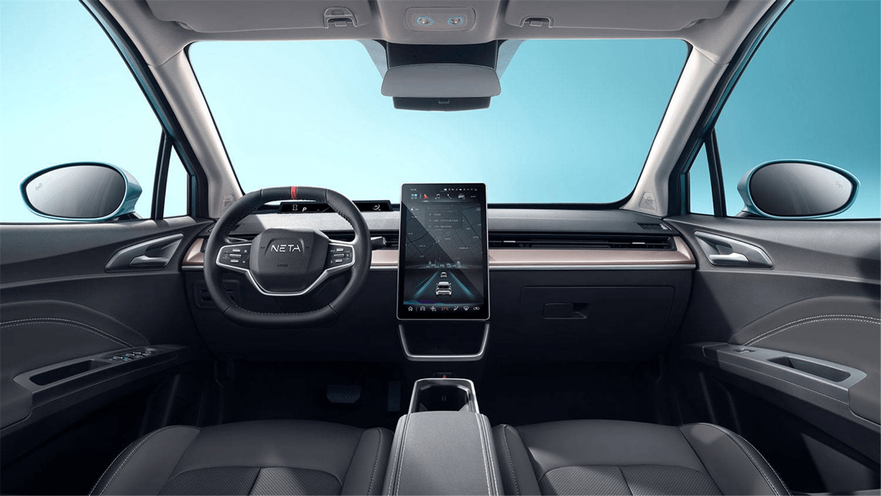 3哪吒V Pro内饰.png