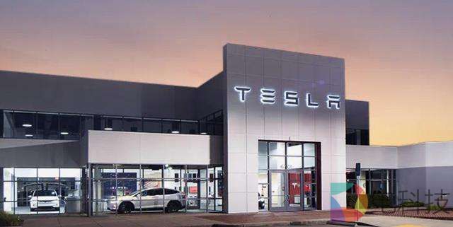 特斯拉4S店