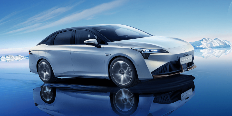 AION S Plus侧面.png