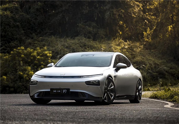 首批小鹏P7被曝锁电！车主：OTA升级后续航打9折