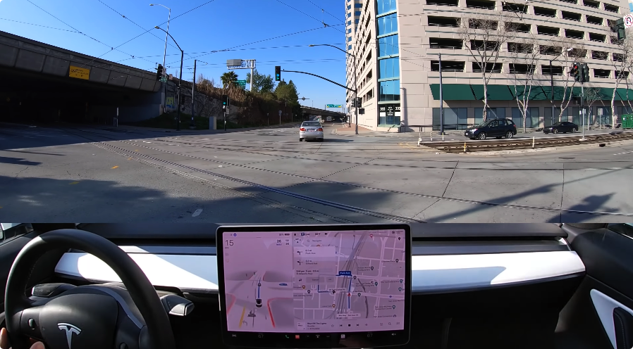  说真话的代价？特斯拉员工发布FSD负面评测视频，惨遭解雇