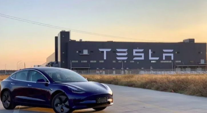 特斯拉8天涨价3次 新能源车市场“黄牛”出没背后