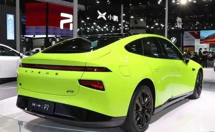 小鹏p7.png