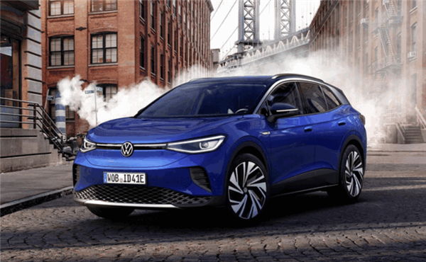  跨国车企加速电气化转型：大众近千亿欧元备战，保守如日企也投入百亿