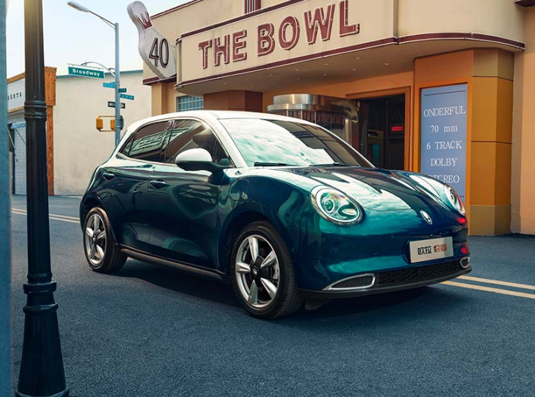 18万左右，市区内通勤代步小车买什么？欧拉、smart还是大众？