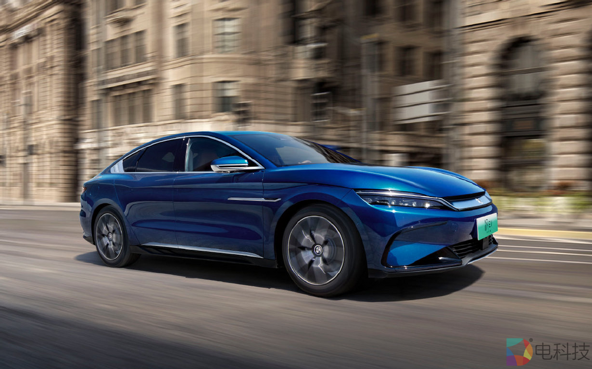 比亚迪汉EV、海豹与小鹏 P7，同价位旗舰纯电轿车怎么选？