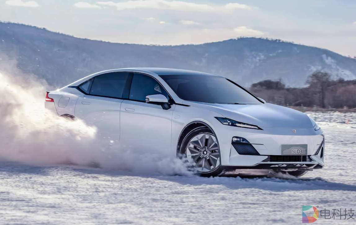 18万元高性能纯电轿车谁更适合你，深蓝、几何、AION又该选哪家？