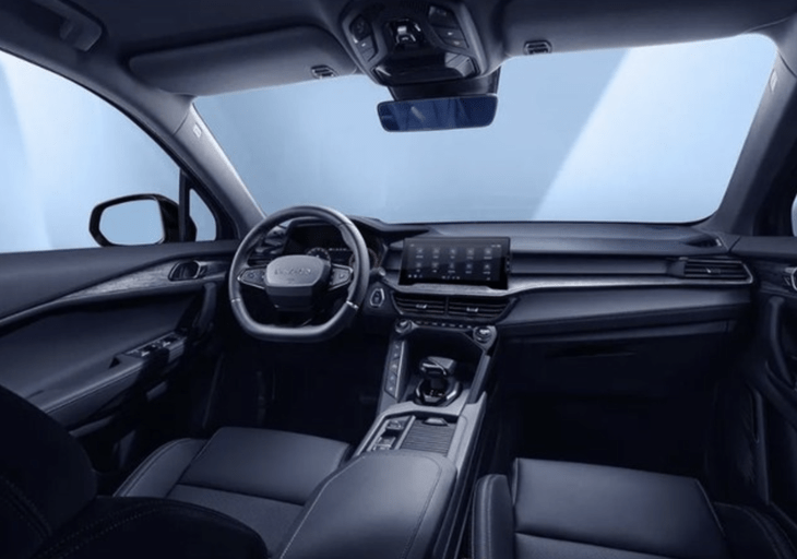 领克06 PHEV内饰.png