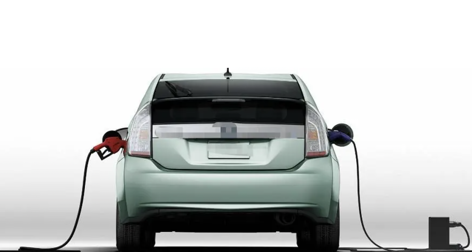  技术鄙视链不能反映真需求，插电混动汽车也不该被退场