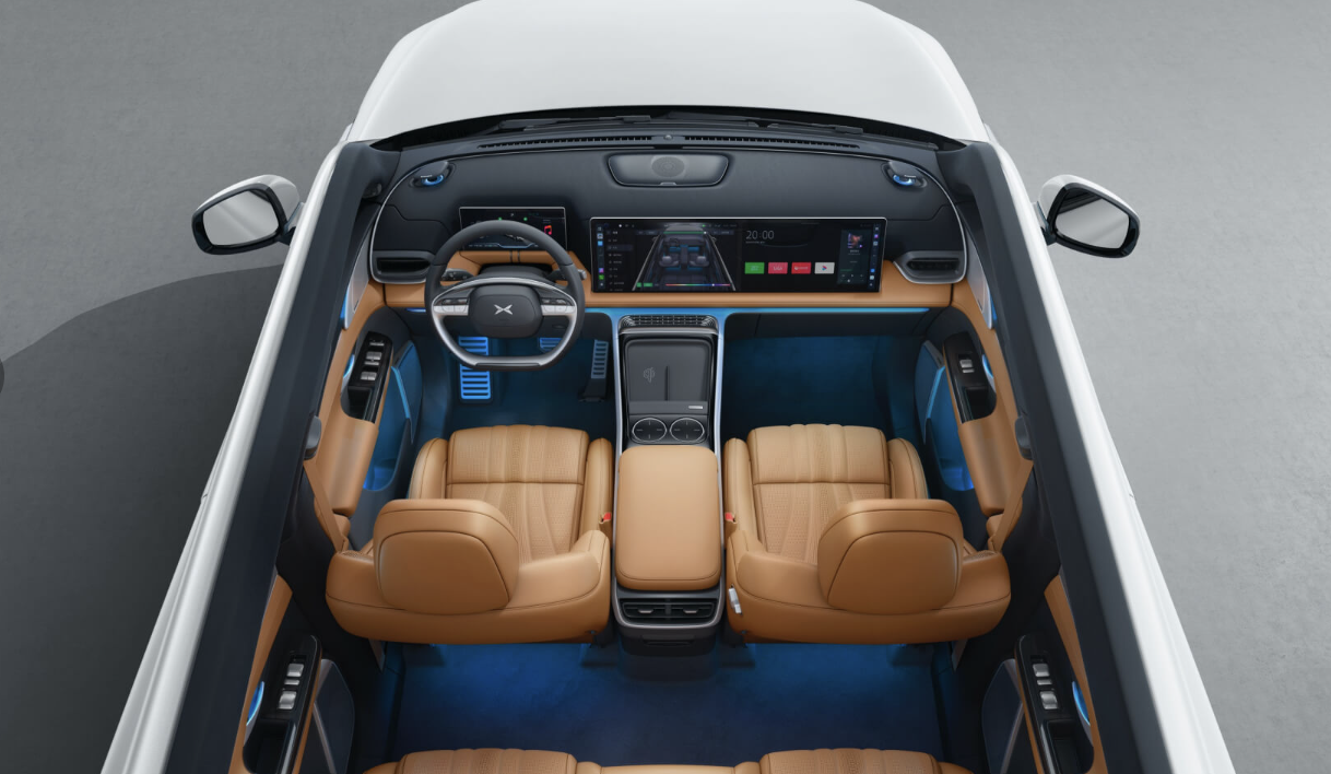 5智能座舱.png