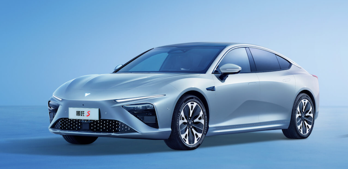 平民跑车普及化：哪吒S、埃安昊铂Hyper GT、特斯拉 Model 3P谁最强？