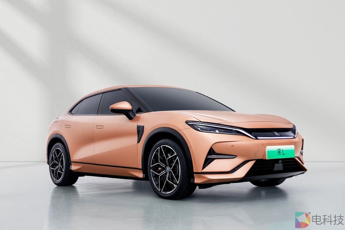 猎装SUV比亚迪宋L