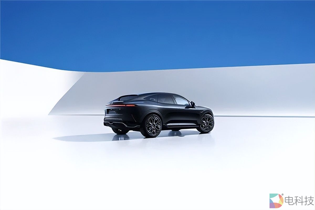 阿维塔11鸿蒙座舱全系推送更新，再升级有哪些不同？