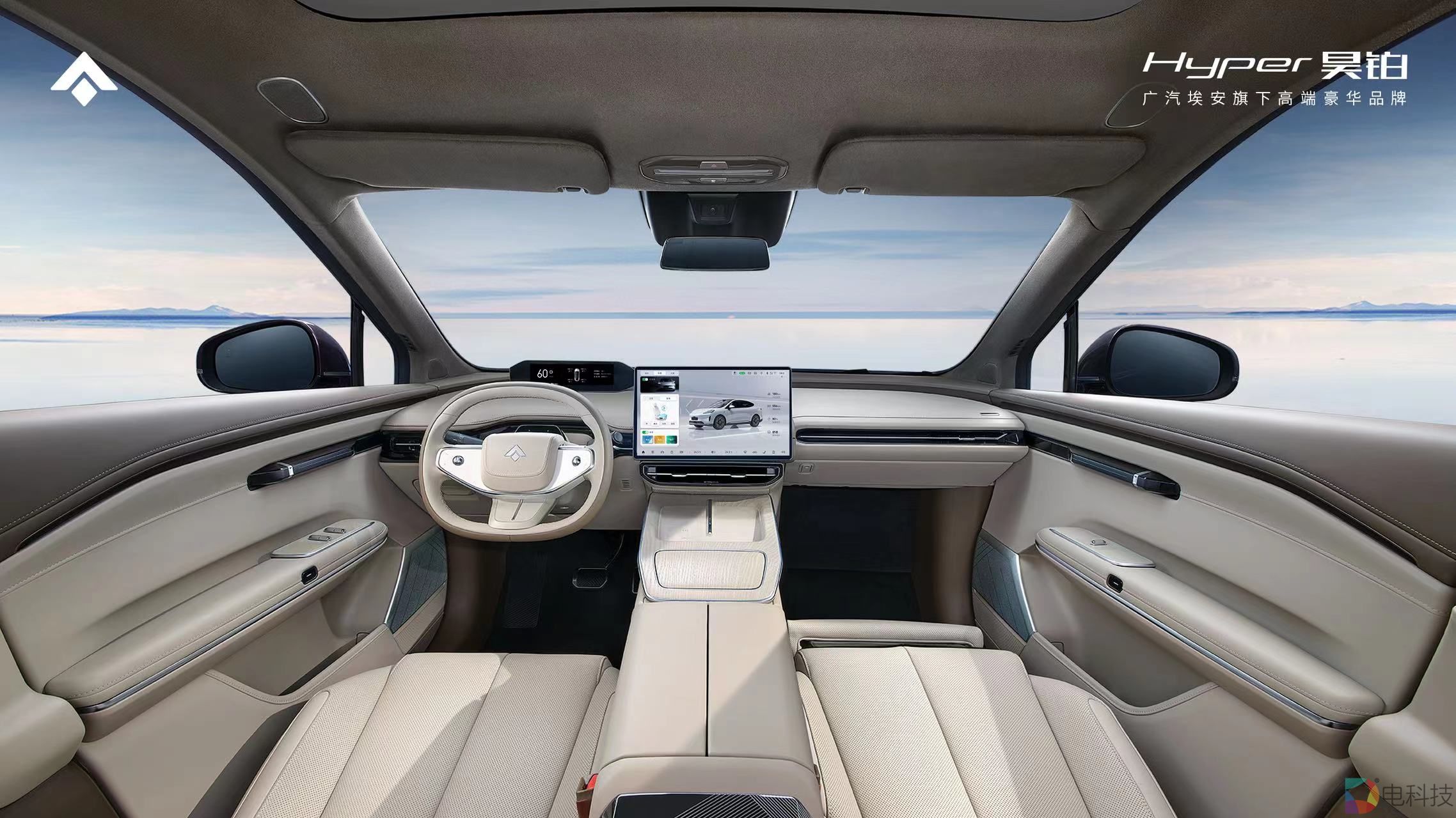 鸥翼门、天王椅、5C超充，昊铂HT打造精英家庭的豪华移动大平层