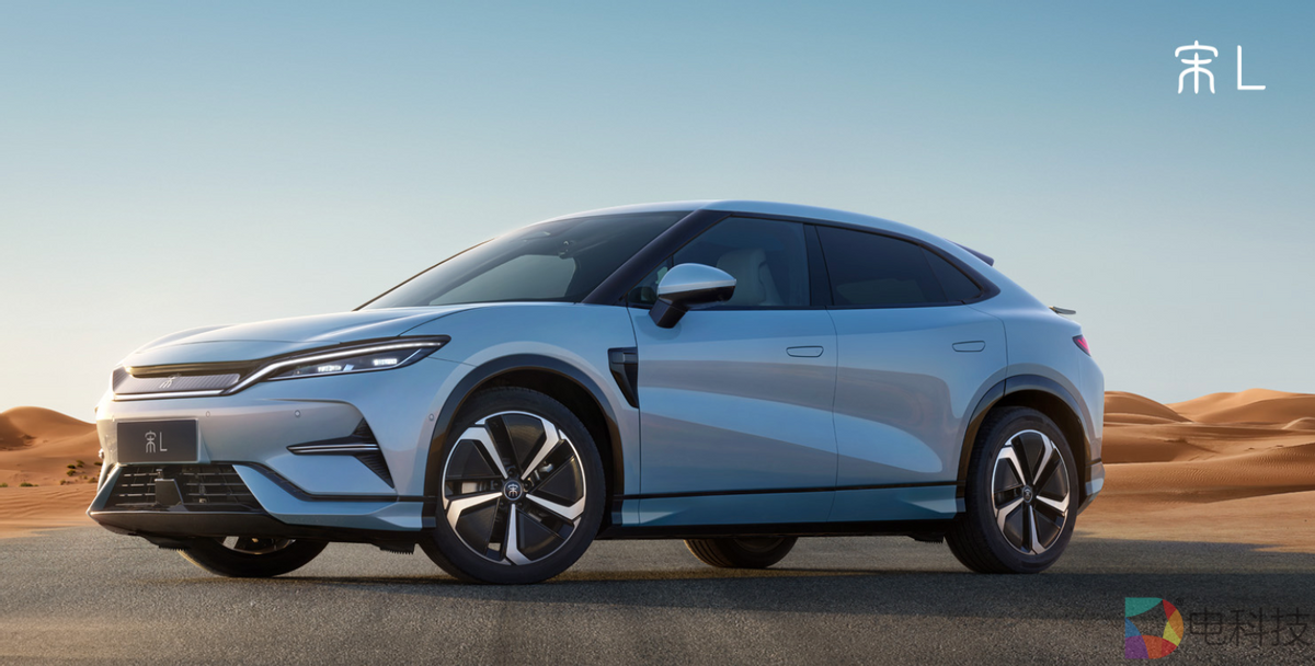 比亚迪成为了“传统车企”，销量领先的背后，智驾仍为难言的痛