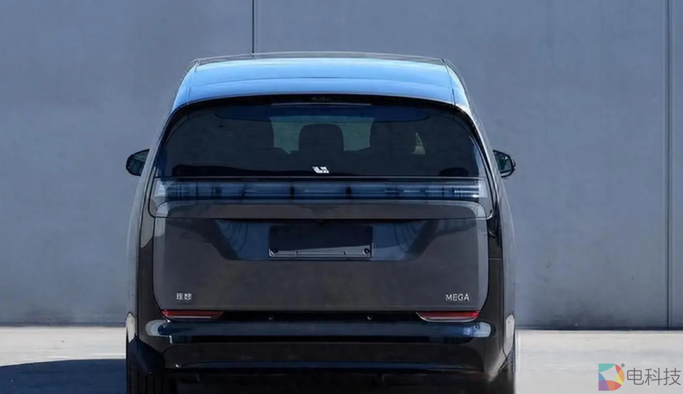 面对恶搞，理想发起反击，深陷外观风波的MEGA该如何重夺用户青睐