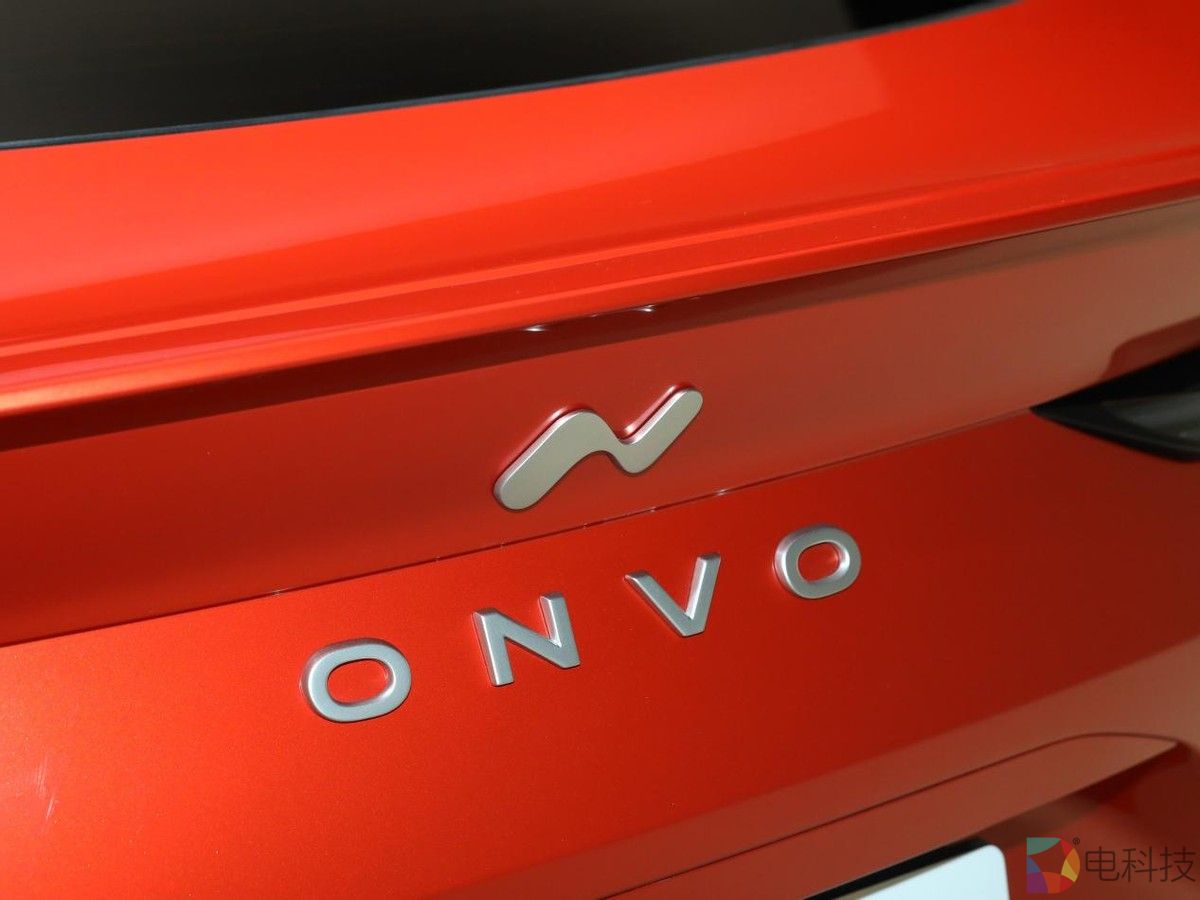 预售21.99万元，乐道L60正式亮相，“简化版蔚来”能否一炮打响？