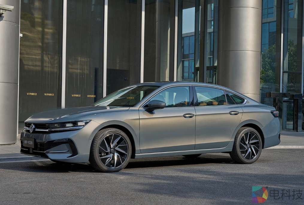 有裁员有降价，还有继续观望的，合资车厂的淘汰赛既残酷也搞笑