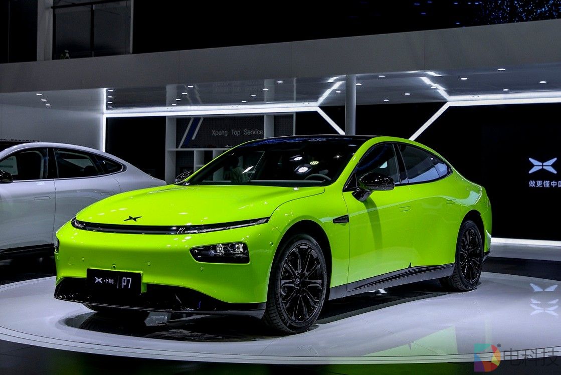 小鹏P7