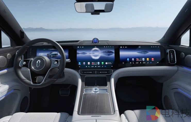 主流厂商都在卷，卷到严重同质化，智能座舱到底应该如何创新？