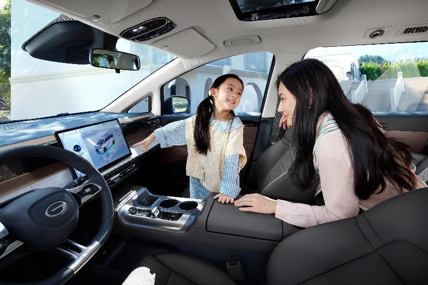 传祺新能源E8荣耀