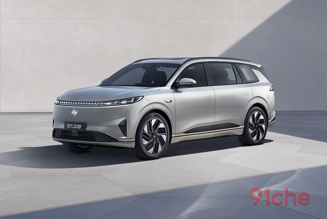 家用奶爸车，eπ008与零跑C16，谁才是理想L8更好的平替