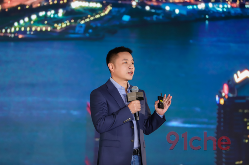 超舒适AI大七座2025款小鹏X9正式上市，起售价35.98万元